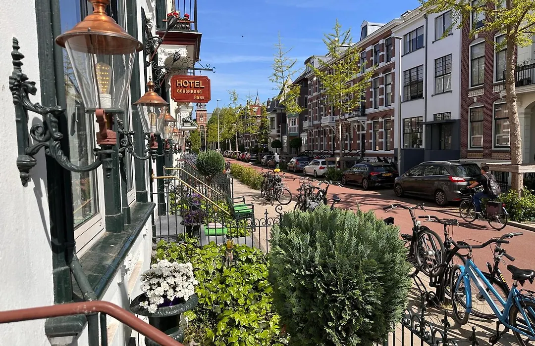 Hotel Oorsprongpark City Centre Utrecht-1